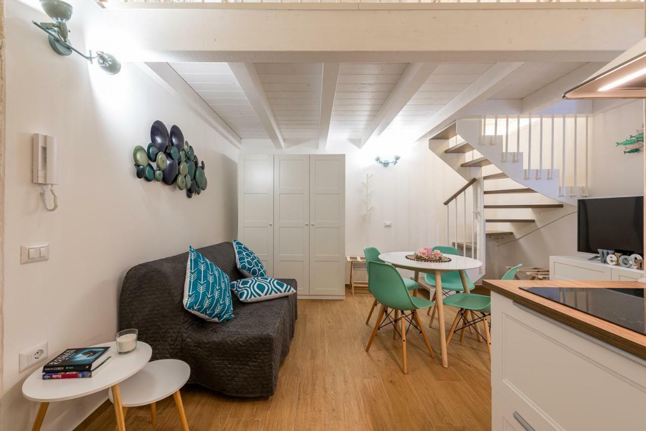 David Pretty Loft Near Central Station Casatuaバーリ エクステリア 写真